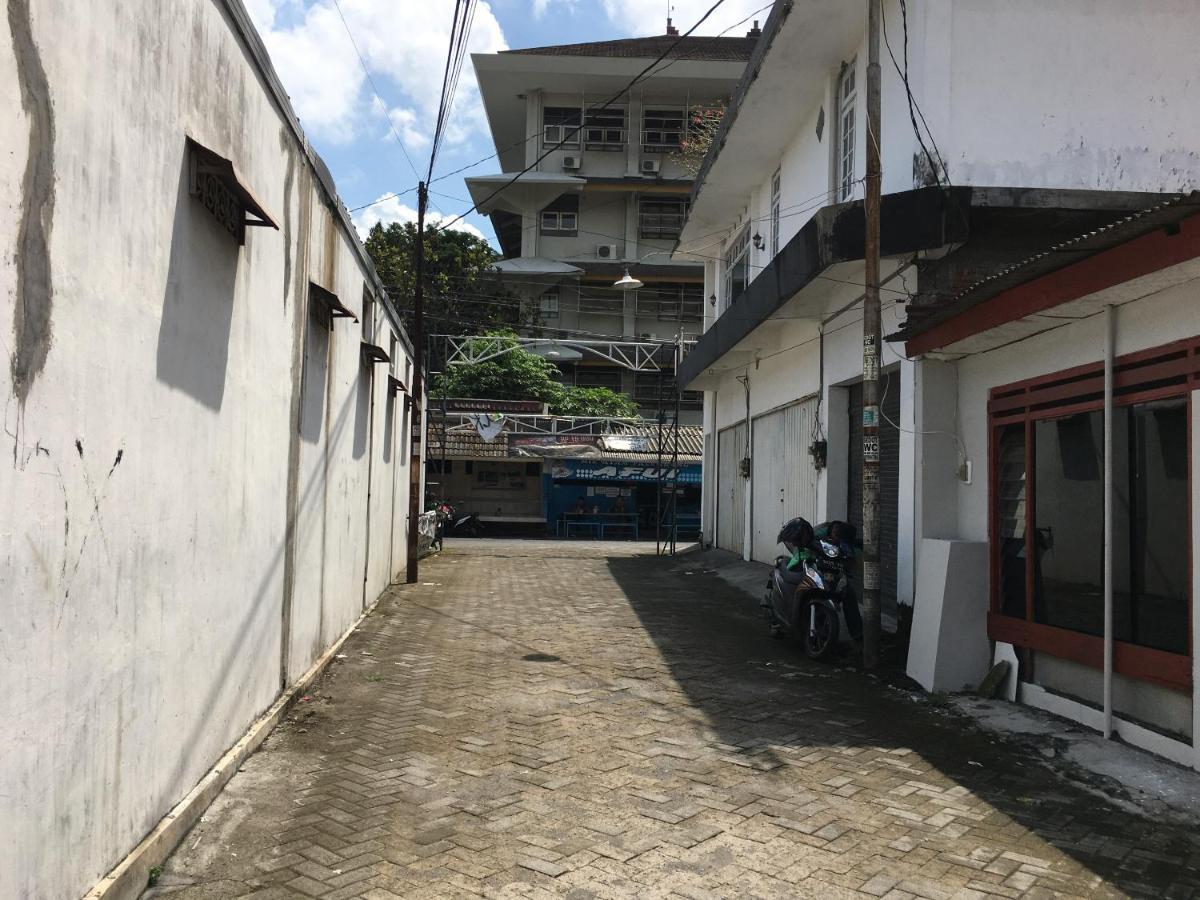 Tambak Bayan Guesthouse Kejayan Екстер'єр фото